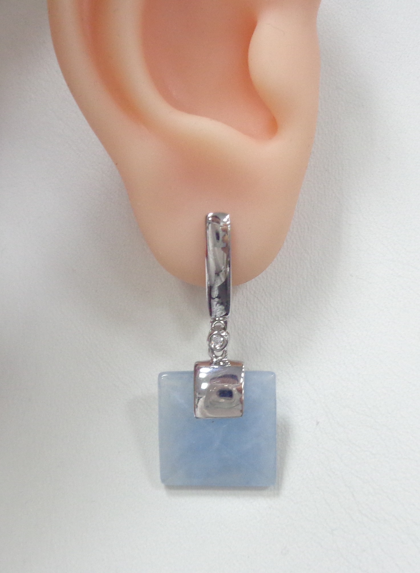 Серебряные серьги с аквамаринами